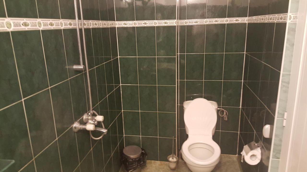 Sachaka Hotel Karlovo Luaran gambar
