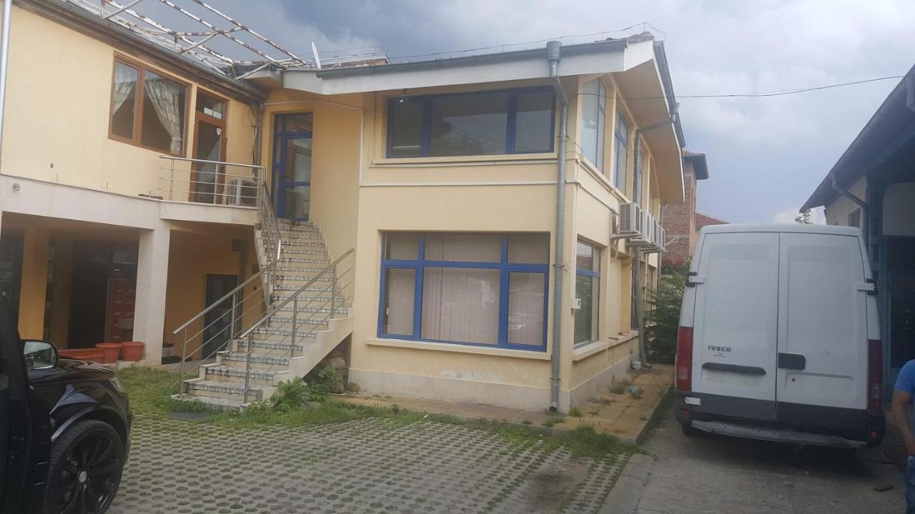Sachaka Hotel Karlovo Luaran gambar